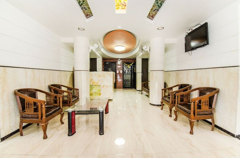 Fabhotel Gharonda Residency Midc