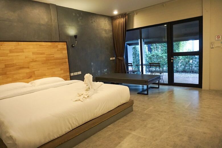 Hotel Banyan Resort At Rayong