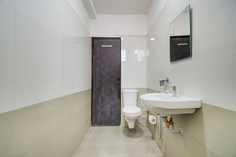 Fabhotel Royal Emirates Jubilee Hills