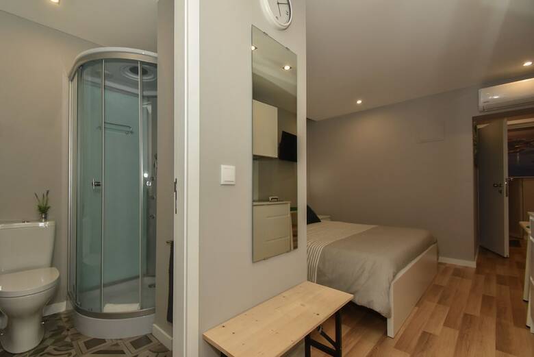 Apartamentos Oporto Bernardes Studios - Ponte D. Lu�s