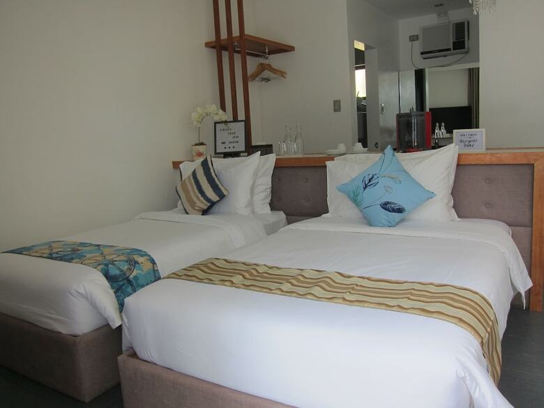 White Breeze Palawan Boutique Hotel