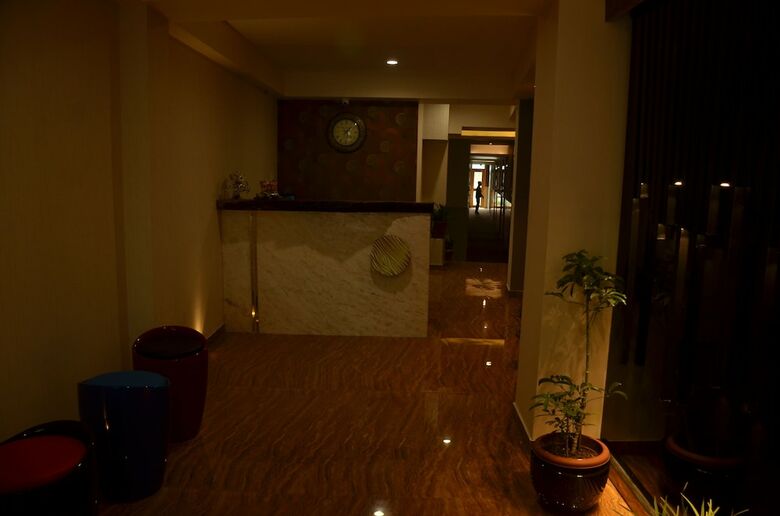 Hotel Aura