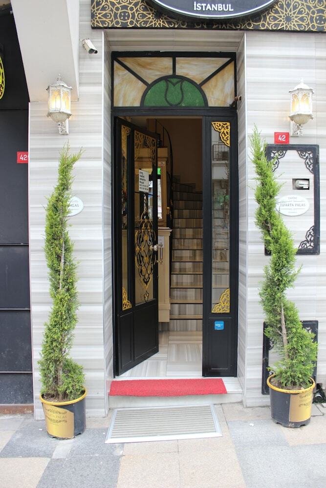 Hotel Tarihi Isparta Palas Otel