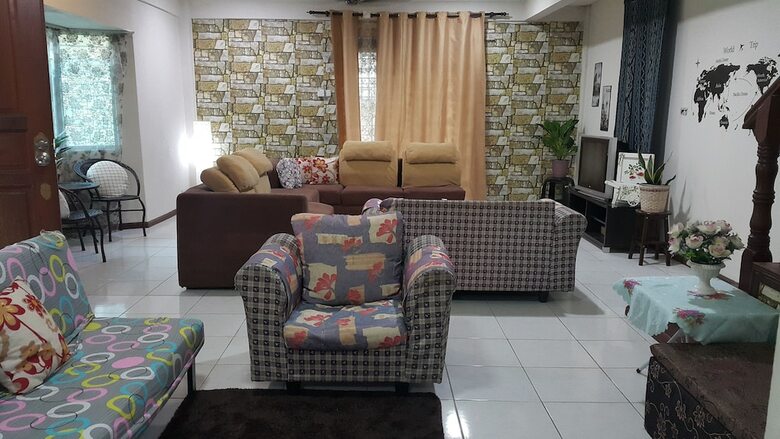 D'hartamas Guesthouse