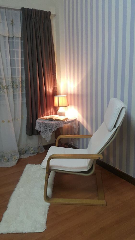 D'hartamas Guesthouse