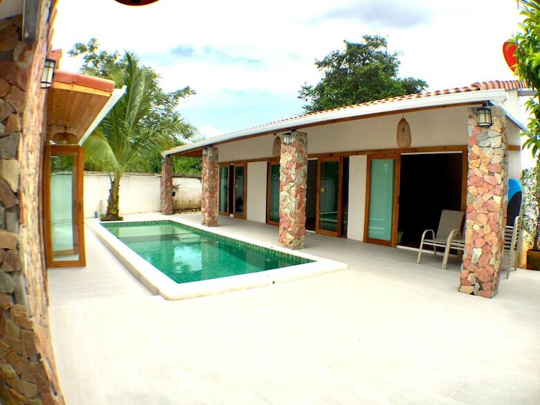 The Rest Pool Villa At Pattaya