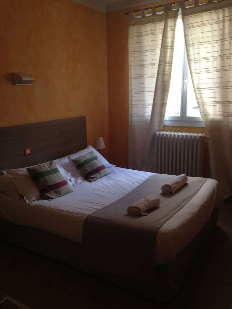 Hotel H�tel C�t� Patio