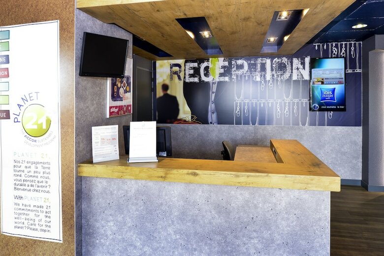 Hotel Ibis Budget Hy�res Centre Ville