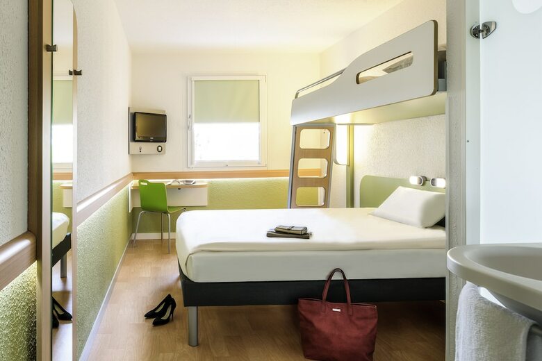 Hotel Ibis Budget Hy�res Centre Ville