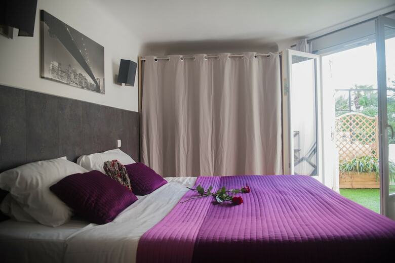 Brit Hotel Colbert Juan Les Pins
