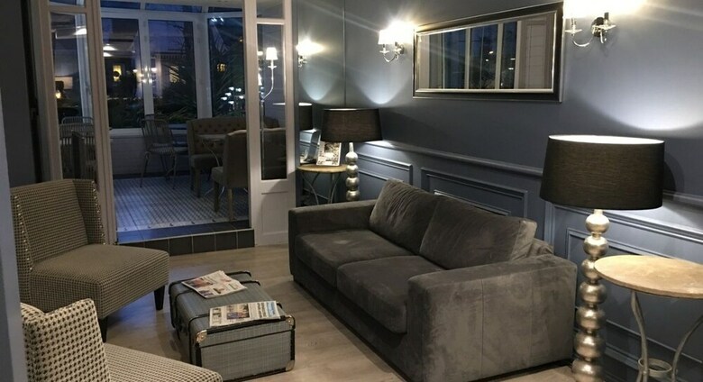 Hotel H�tel La Mascotte