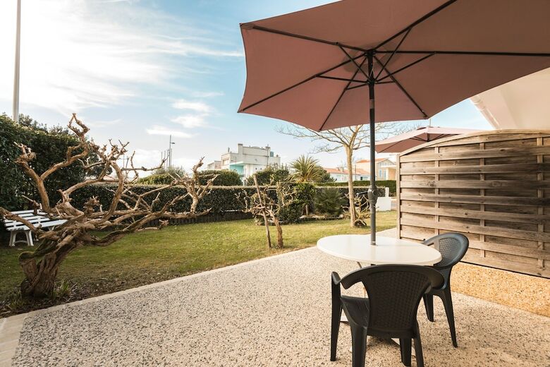 Hotel H�tel Belle Vue