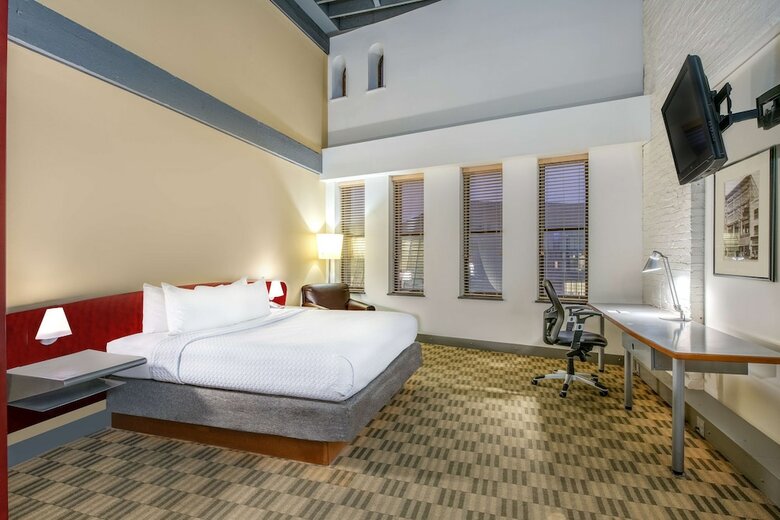 Crowne Plaza Hotel Downtown - Columbus, Ohio