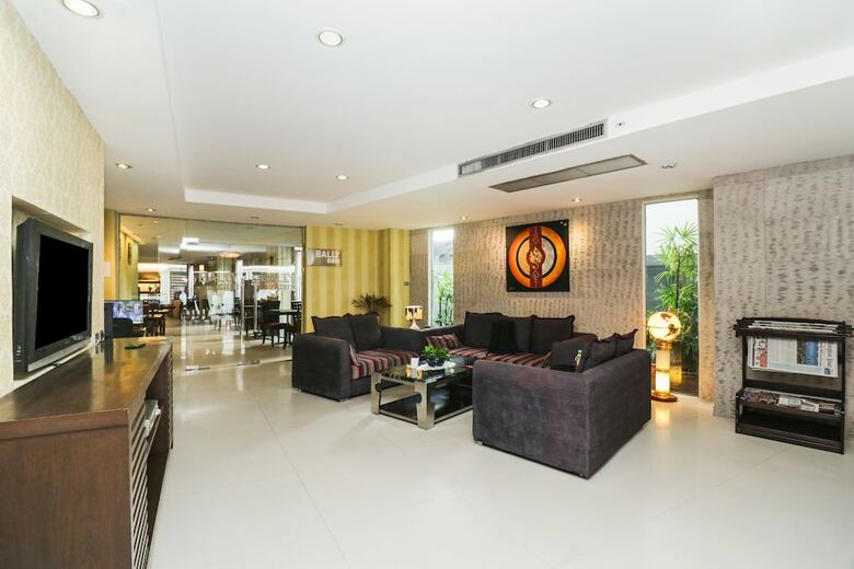 Hotel Bally Suite Sukhumvit