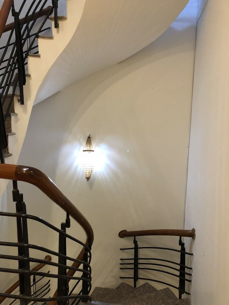 Hostal Coffee Shop & Hostel Co Hai