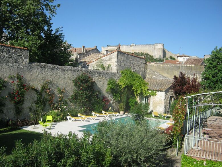 Bed & Breakfast Les Jardins De La Livr�e