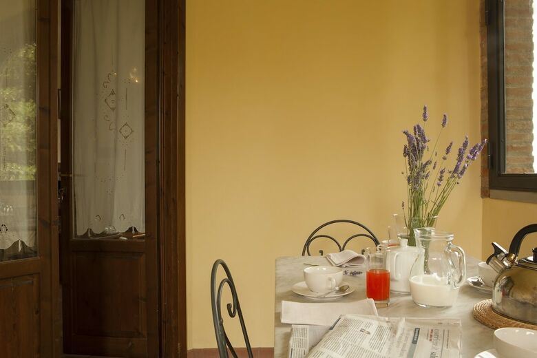 Agroturismo Quercia Al Poggio