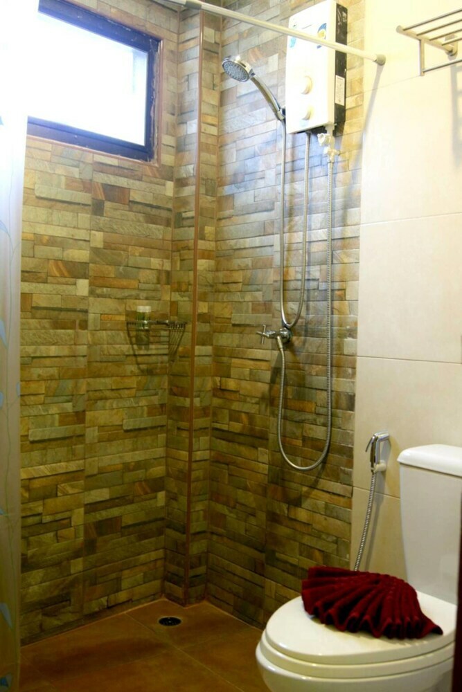 Hostal Enrico Hostel Patong