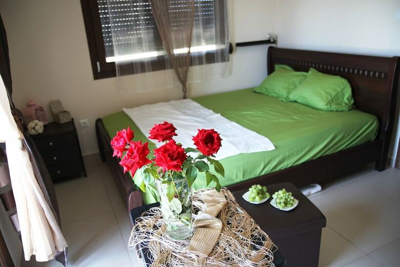 Am Beach House Near The Sea
