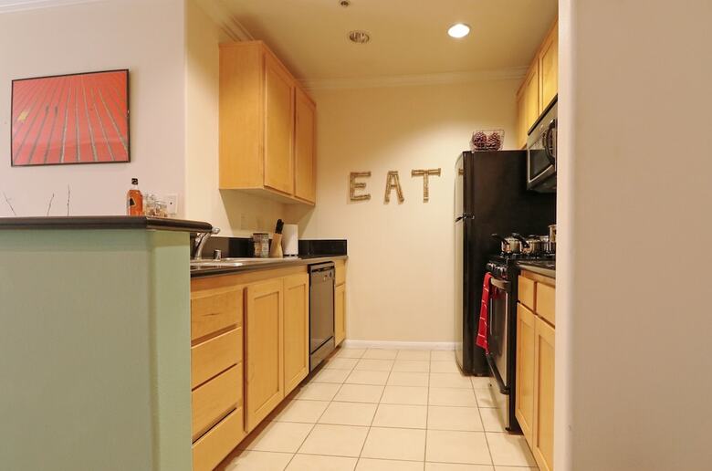 Las Premier Apartments