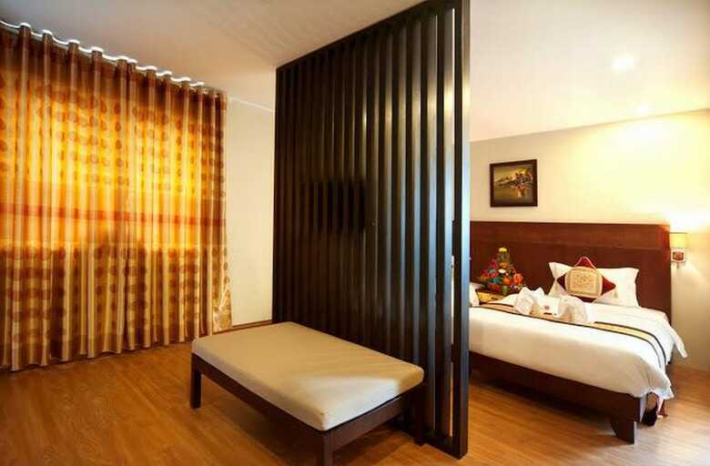 Gold Hotel Hue