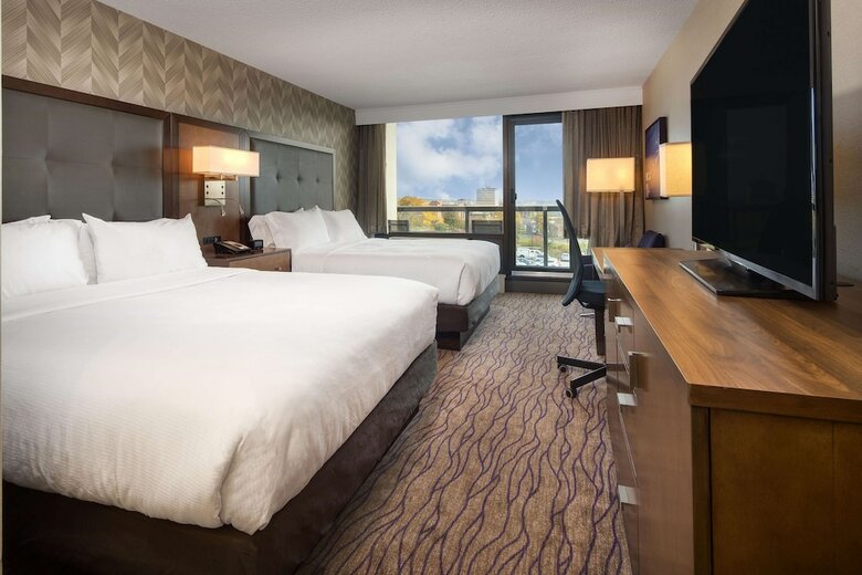 Hotel Doubletree By Hilton Halifax Dartmouth