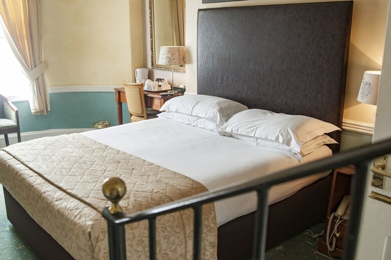 Hotel The Angel
