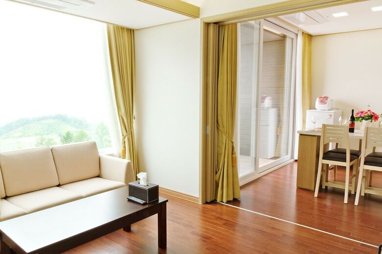 Mungyeong Saejae Resort