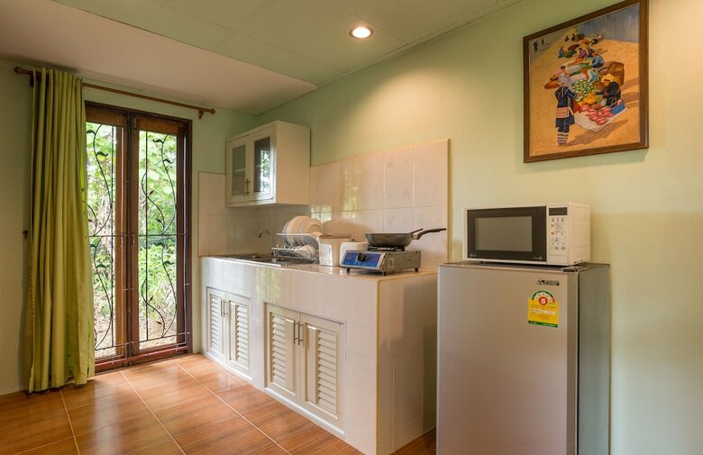 Krabi Green Hill Pool Villas
