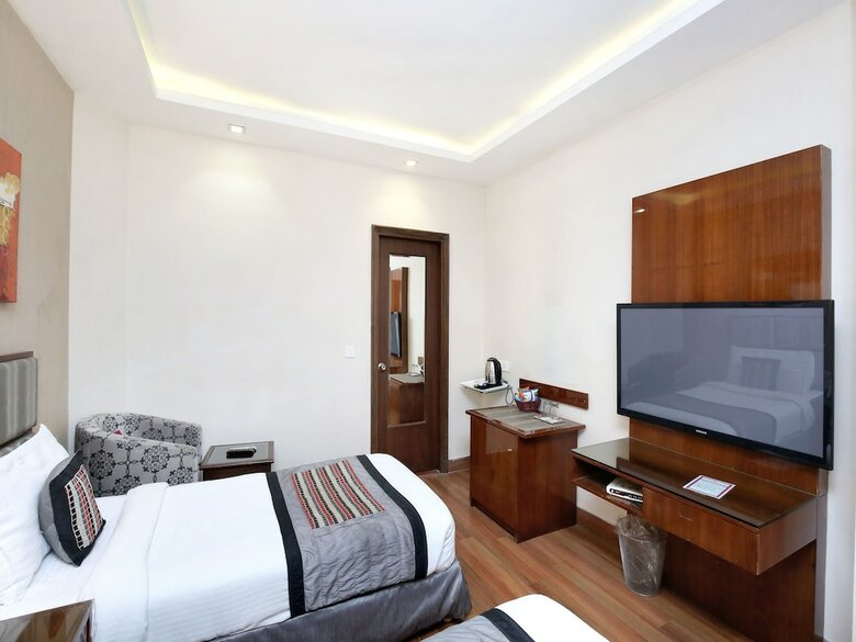 Oyo 15134 Hotel Downtown
