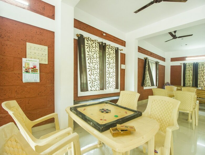 Hotel Oyo 15152 Raghusheela Cottage