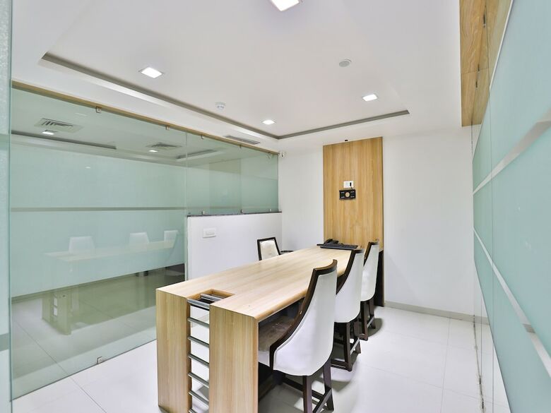 Aparthotel Oyo 13479 Hotel Grand Nakshatra