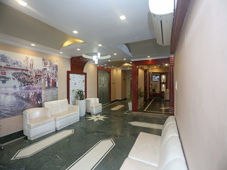Oyo 9537 Hotel Park Grace