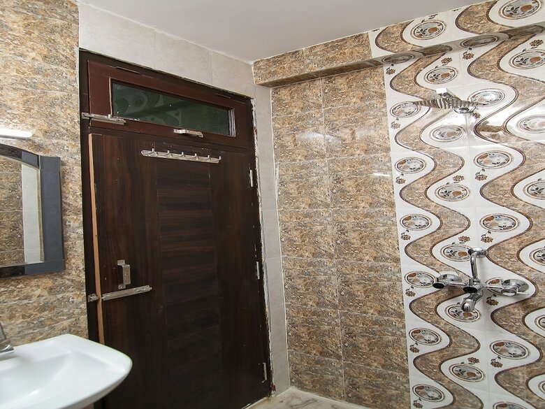 Hotel Oyo 12446 Shree Sai Guest House