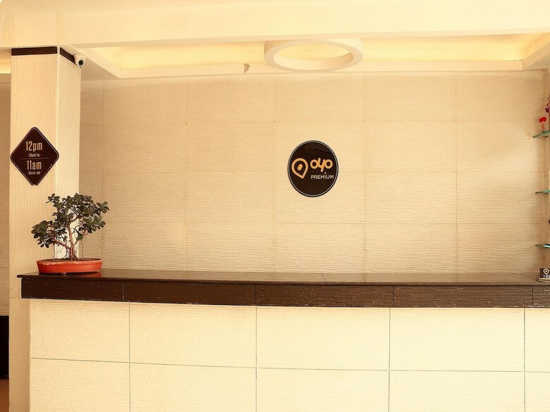 Oyo 2911 The Pearl Hotel