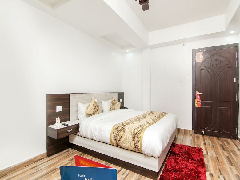 Hotel Oyo 13314 Grand Almada Inn