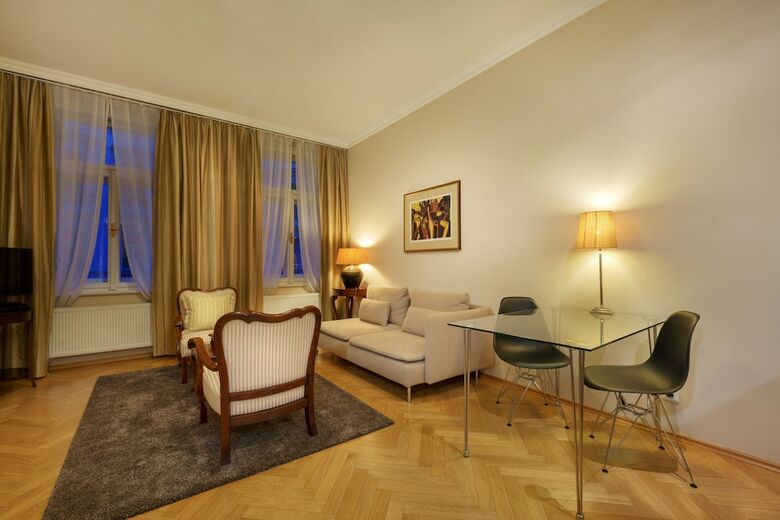 Apartamentos Hunger Wall Residence