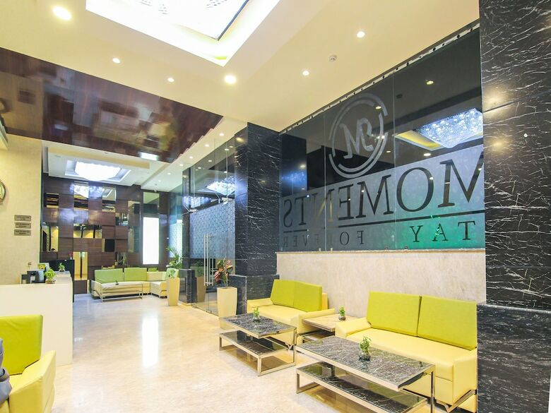Oyo 13482 Hotel Moments