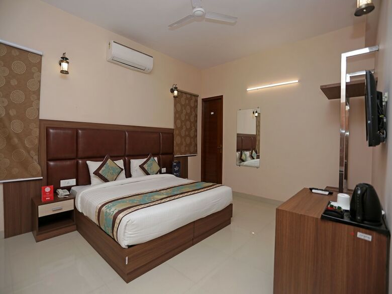 Hotel Oyo 13435 Atithi Suites