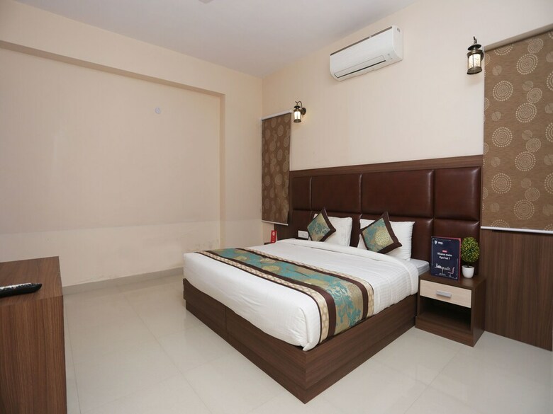 Hotel Oyo 13435 Atithi Suites