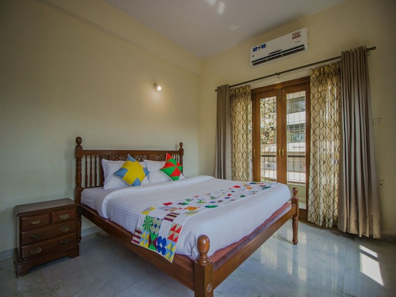 Oyo 11351 Home 4bhk Miramar Beach