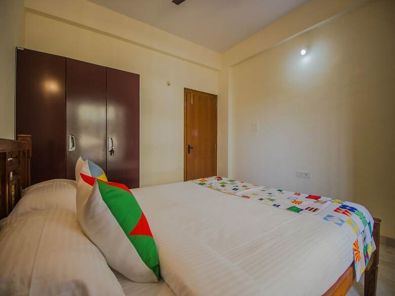 Oyo 11351 Home 4bhk Miramar Beach