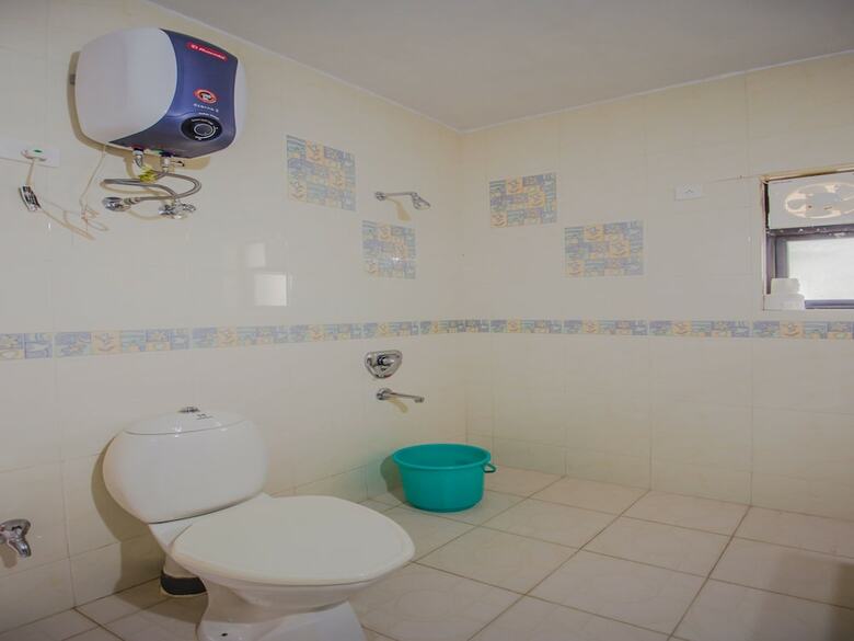 Oyo 11351 Home 4bhk Miramar Beach