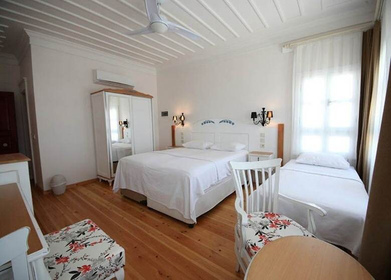 Hotel La Krasi Otel