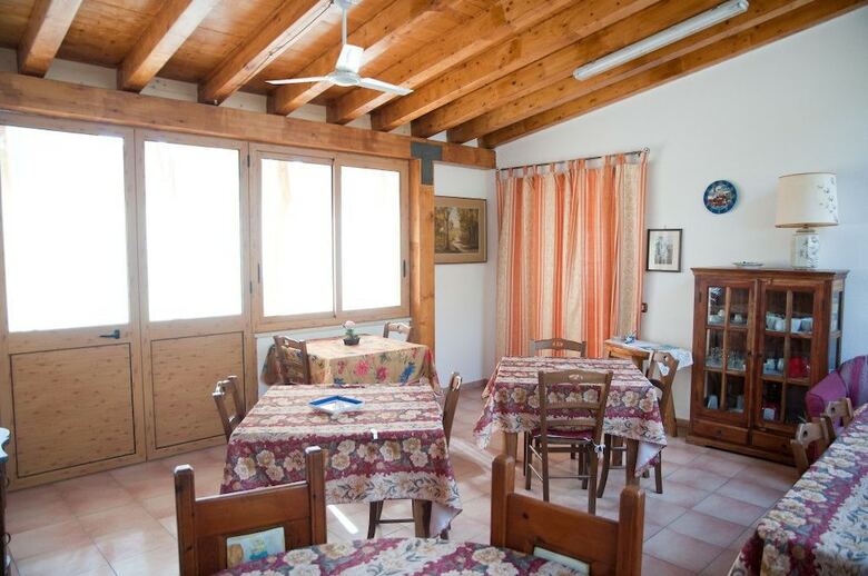 Hotel Villa Angela