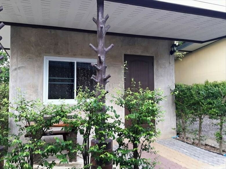 Hotel Suepuen Monbai Resort