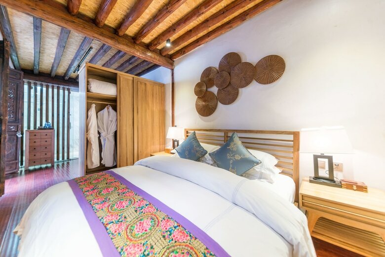 Posada Dali Old Courtyard Boutique Inn