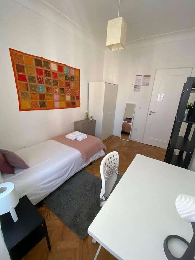 Hotel Good Time Airport In Lisbon
