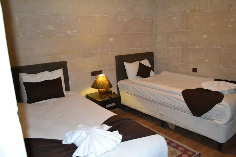 Hotel Moira Stone House
