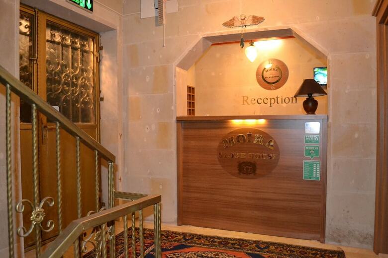 Hotel Moira Stone House